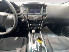 2019 Nissan Pathfinder S Sport Utility 4d - Image 11