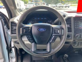 2017 FORD F450 SUPER DUTY SUPER CAB DRW 9FT KNAPHEIDE SERVICE BED TRUCK SERVICE/UTILITY TRUCKS V10, 6.8 LITER XLT 168" W.B. - Eddies Auto Sales