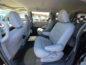 2018 TOYOTA SIENNA VAN V6, 3.5 LITER XLE MINIVAN 4D