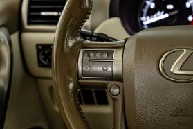 2017 LEXUS GX SUV V8, 4.6 LITER GX 460 SPORT UTILITY 4D