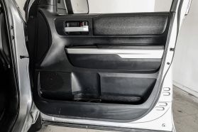 2016 TOYOTA TUNDRA CREWMAX PICKUP V8, FLEX FUEL, 5.7 LITER SR5 PICKUP 4D 5 1/2 FT