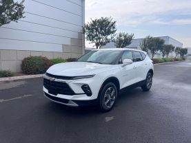 2025 Chevrolet Blazer - Image 1