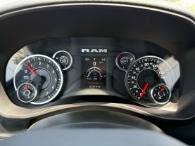 2024 RAM 2500 CREW CAB PICKUP V8, HEMI, 6.4 LITER BIG HORN PICKUP 4D 6 1/3 FT