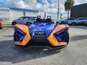 2021 POLARIS SLINGSHOT R