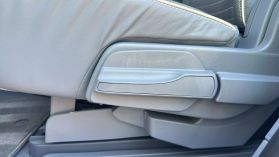 2020 Lincoln Navigator - Image 24