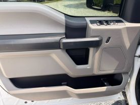 2022 FORD F250 SUPER DUTY CREW CAB PICKUP V8, 7.3 LITER XL PICKUP 4D 6 3/4 FT at T&T Repairables - used car dealership in Spencer, Indiana.