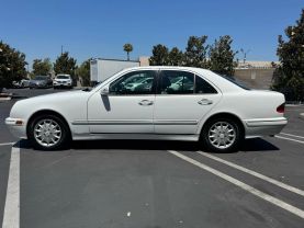 2001 MERCEDES-BENZ E-CLASS SEDAN V6, 3.2 LITER E 320 SEDAN 4D