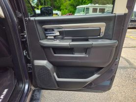 2016 RAM 1500 CREW CAB PICKUP V8, HEMI, 5.7 LITER SPORT PICKUP 4D 5 1/2 FT