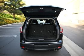 2019 SUBARU ASCENT SUV 4-CYL, TURBO, 2.4 LITER PREMIUM SPORT UTILITY 4D
