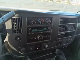 2017 GMC SAVANA 3500 CARGO CARGO V8, FLEX FUEL, 6.0 LITER EXTENDED VAN 3D