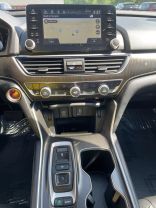2019 HONDA ACCORD SEDAN 4-CYL, VTEC, TURBO, 2.0 LITER TOURING SEDAN 4D - Gesner Auto Inc in Taunton, MA, 41.88613, -71.14527