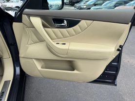 2010 INFINITI FX SUV V6, 3.5 LITER FX35 SPORT UTILITY 4D