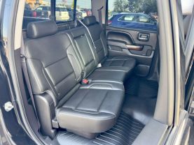 2017 GMC SIERRA 1500 CREW CAB PICKUP V8, ECOTEC3, 5.3 LITER SLT PICKUP 4D 5 3/4 FT