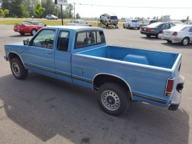 1984 CHEVROLET S10 PICKUP - BASE EXT CAB 4WD