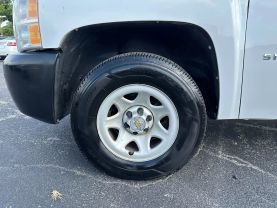 2011 CHEVROLET SILVERADO 1500 REGULAR CAB