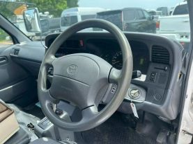1999 TOYOTA HIACE VAN 1KZ-TE AMBULANCE