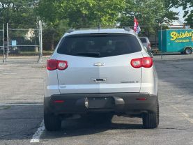 2011 CHEVROLET TRAVERSE SUV V6, 3.6 LITER LT SPORT UTILITY 4D