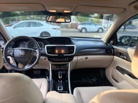 2016 Honda Accord - Image 12
