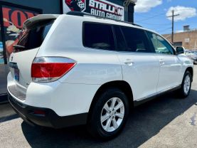 2012 TOYOTA HIGHLANDER SUV V6, 3.5 LITER SE SPORT UTILITY 4D