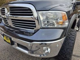 2018 RAM 1500 CREW CAB PICKUP V8, HEMI, 5.7 LITER SLT PICKUP 4D 5 1/2 FT