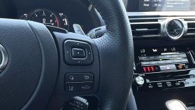 2022 Lexus Is - Image 35
