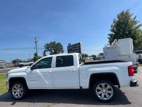 2018 Gmc Sierra 1500 Crew Cab Sle Pickup 4d 5 3/4 Ft - Image 3