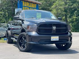 2013 RAM 1500 CREW CAB PICKUP V8, FLEX FUEL, 4.7 LITER TRADESMAN PICKUP 4D 5 1/2 FT