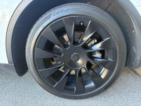 2020 TESLA MODEL Y