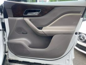 2017 Jaguar F-pace - Image 25