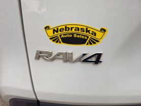 2022 TOYOTA RAV4 HYBRID SUV 4-CYL, HYBRID, 2.5 LITER XLE SPORT UTILITY 4D