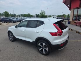 2024 VOLVO XC40 SUV 4-CYL, TURBO, 2.0 LITER B5 PLUS BRIGHT THEME SPORT UTILITY 4D