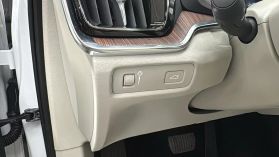 2021 VOLVO S60