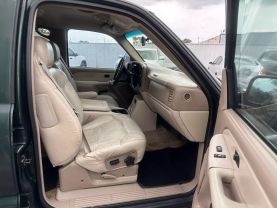 2002 CHEVROLET TAHOE