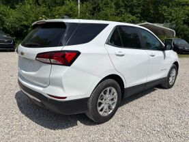 2022 CHEVROLET EQUINOX SUV 4-CYL, TURBO, 1.5 LITER LT SPORT UTILITY 4D at T&T Repairables - used car dealership in Spencer, Indiana.