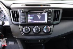 2018 Toyota Rav4 - Image 7