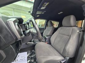 2017 Toyota Tacoma Double Cabtrd Off-road Pickup 4d 5 Ft - Image 12