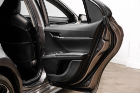 2020 Toyota Camry - Image 39