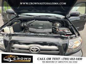 2010 TOYOTA TACOMA DOUBLE CAB PICKUP V6, 4.0 LITER PRERUNNER PICKUP 4D 5 FT