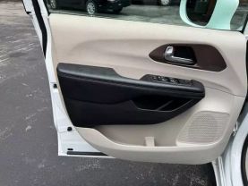 2019 CHRYSLER PACIFICA VAN V6, 3.6 LITER TOURING L MINIVAN 4D