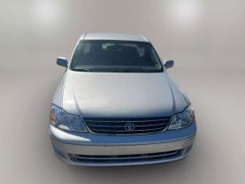 2004 TOYOTA AVALON