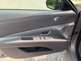 2023 HYUNDAI ELANTRA SEDAN 4-CYL, SULEV, 2.0 LITER SEL SEDAN 4D at T&T Repairables - used car dealership in Spencer, Indiana.