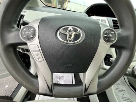 2012 TOYOTA PRIUS V