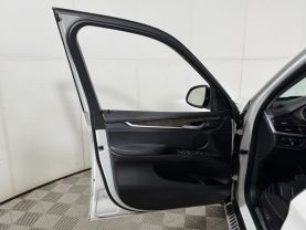 2015 BMW X5 SUV 6-CYL, TURBO, 3.0 LITER XDRIVE35I SPORT UTILITY 4D