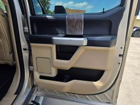 2018 FORD F250 SUPER DUTY CREW CAB PICKUP V8, TURBO DIESEL, 6.7L LARIAT PICKUP 4D 8 FT