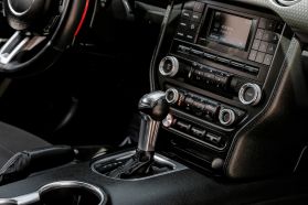 2018 Ford Mustang - Image 29