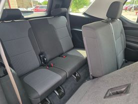 2021 CHEVROLET TRAVERSE SUV V6, 3.6 LITER LS SPORT UTILITY 4D