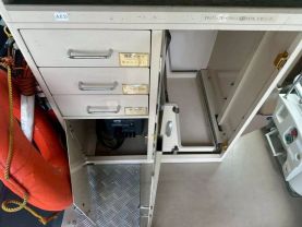 1999 TOYOTA HIACE VAN 1KZ-TE AMBULANCE