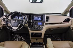 2020 TOYOTA SIENNA VAN V6, 3.5 LITER XLE MINIVAN 4D