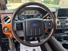2015 FORD F350 SUPER DUTY CREW CAB PICKUP V8, TURBO DIESEL, 6.7L KING RANCH PICKUP 4D 8 FT