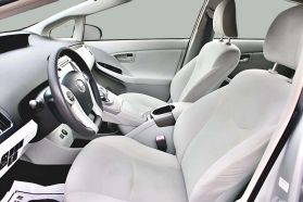 2013 TOYOTA PRIUS HATCHBACK 4-CYL, HYBRID, 1.8 LITER FIVE HATCHBACK 4D